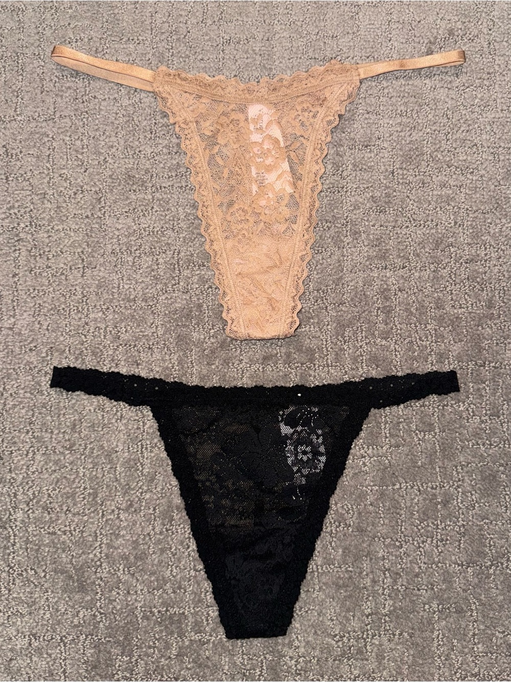 Victoria’s Secret Praline Nude & Pure Black Lace Thong Panty Set - Small